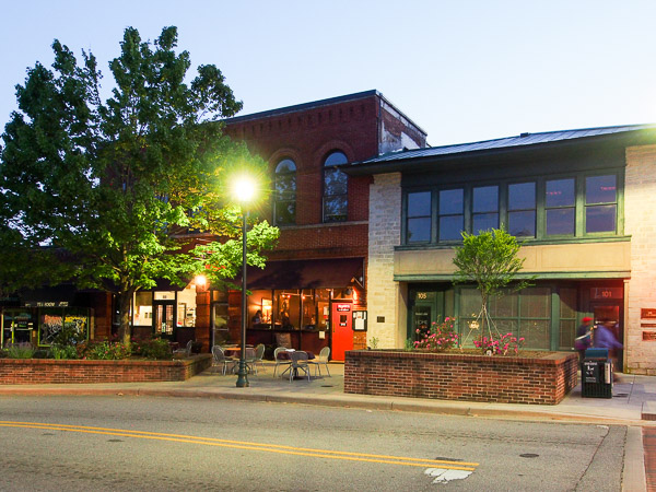 Building 109 111 South Main Street in Hendersonville, NC. 