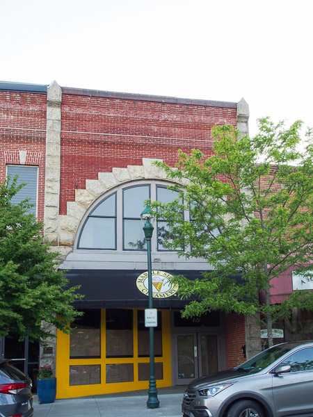 Building at 431 North Main built in 1905 in Hendersonville, NC. 