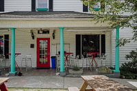 Fun things to do in Hendersonville NC : HenDough Chicken & Donuts in Hendersonville NC. 